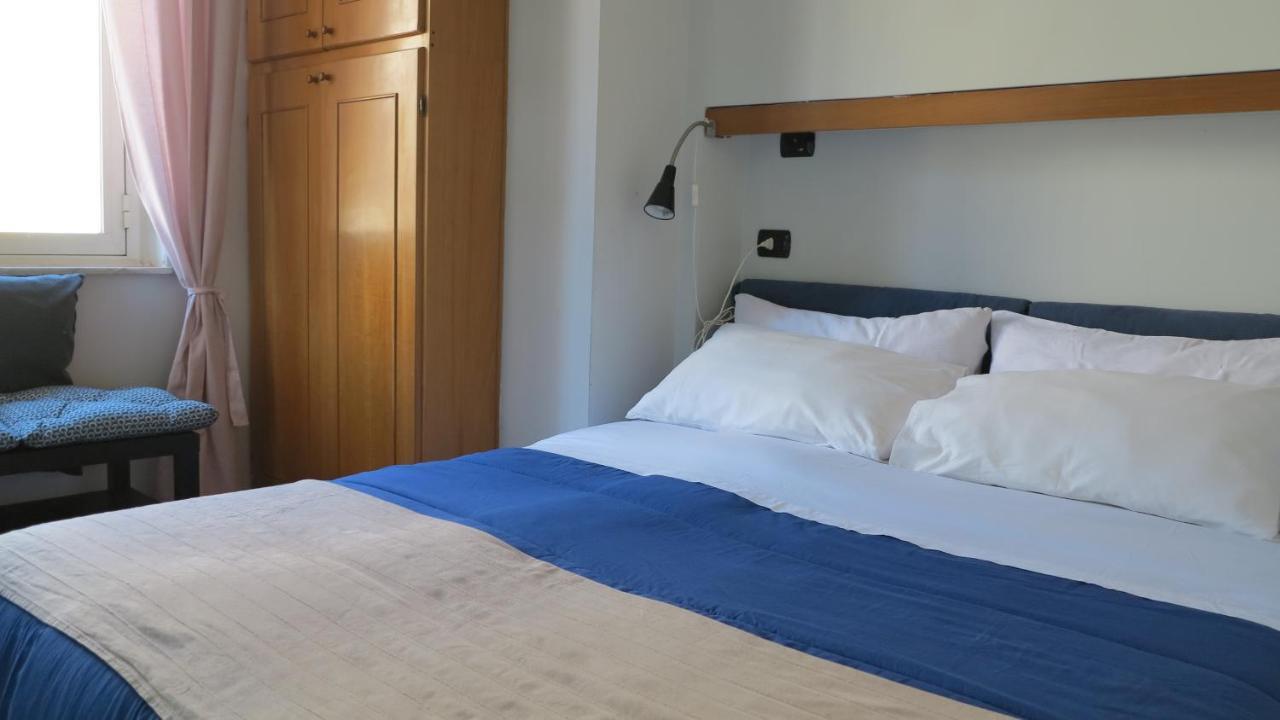 San Domenico Apartment Napoli Bagian luar foto